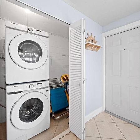 Downtown Cottage - Walk To The Beach & Restaurants Cocoa Beach Bagian luar foto
