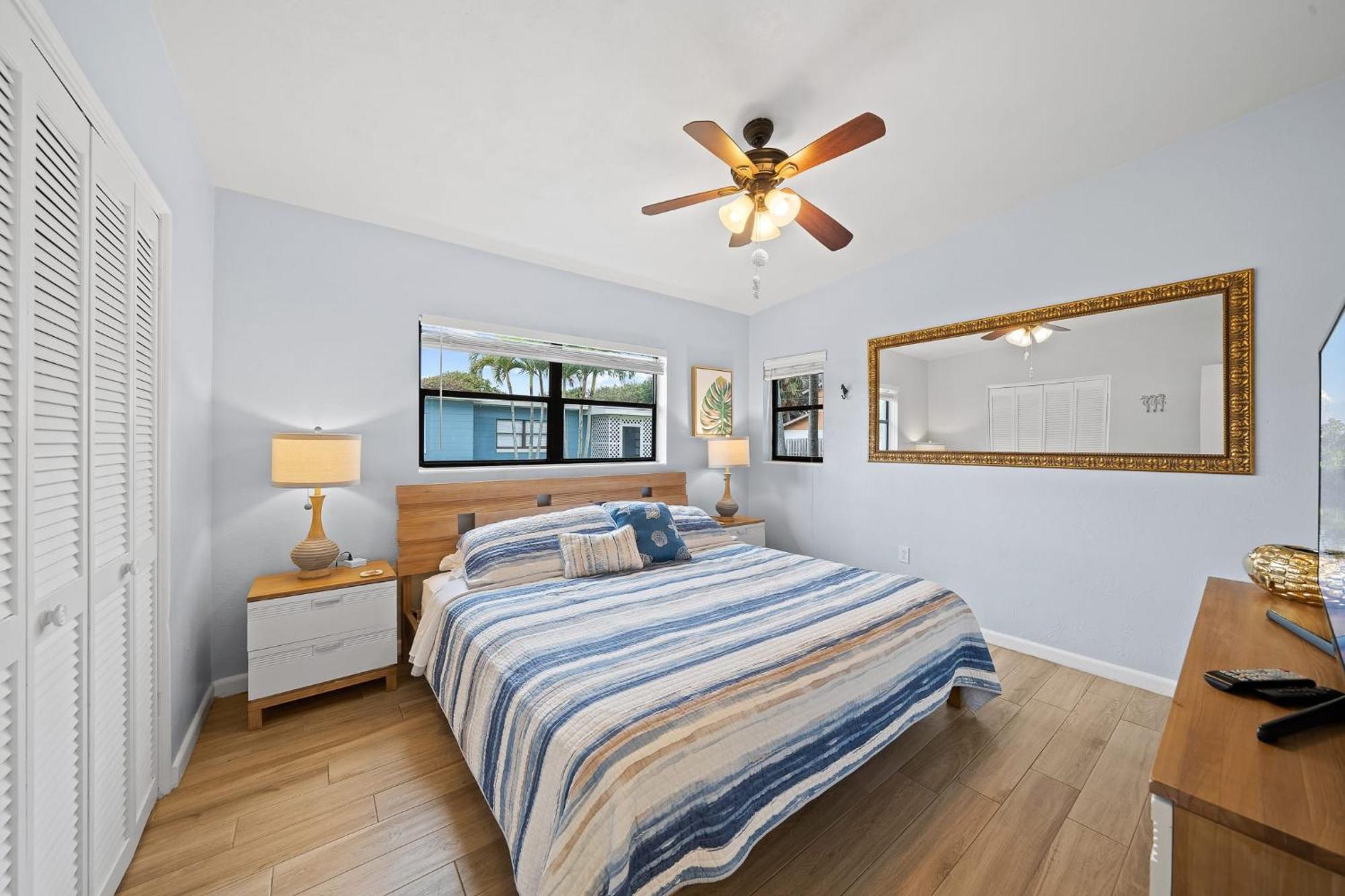 Downtown Cottage - Walk To The Beach & Restaurants Cocoa Beach Bagian luar foto