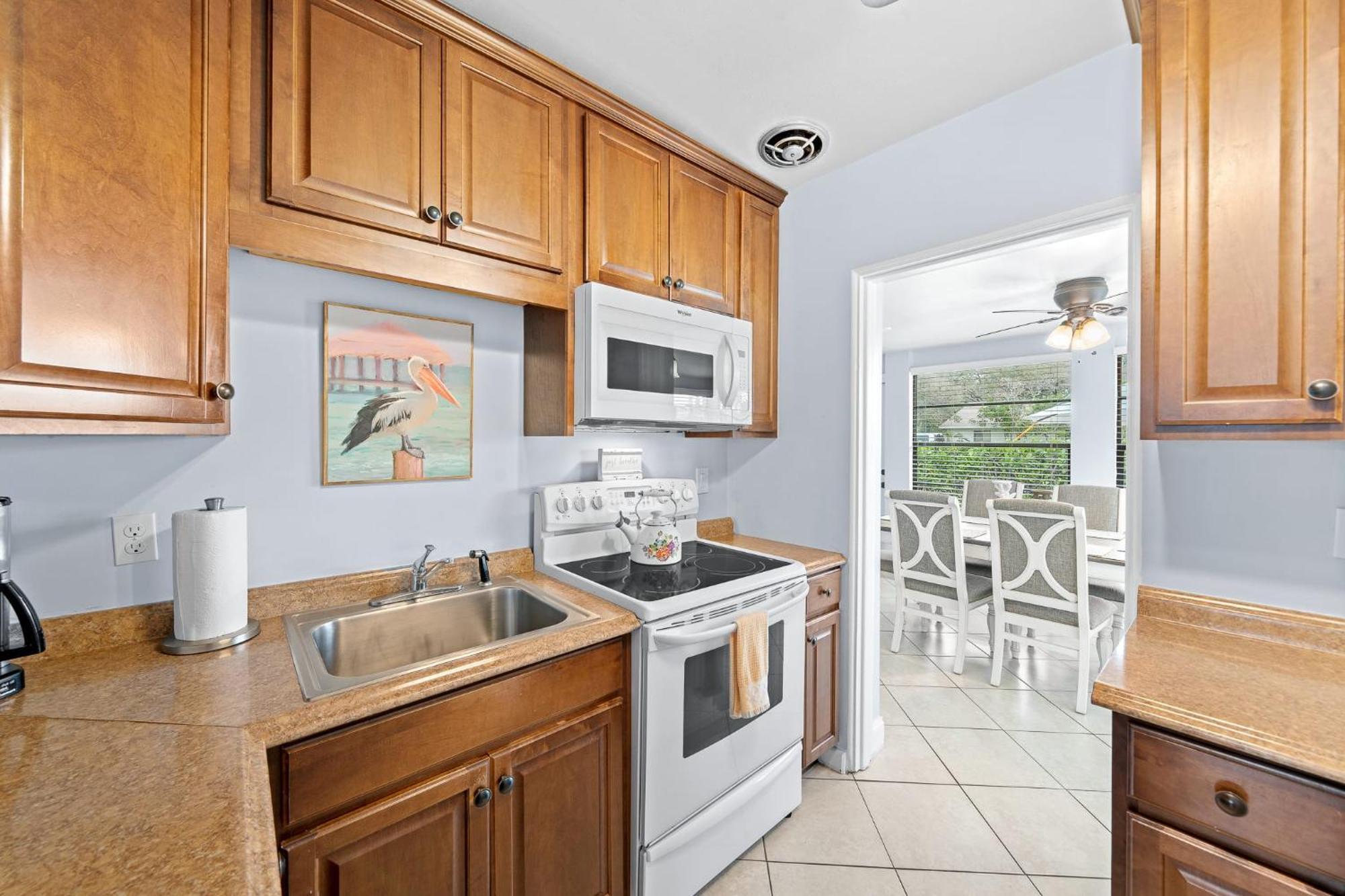 Downtown Cottage - Walk To The Beach & Restaurants Cocoa Beach Bagian luar foto