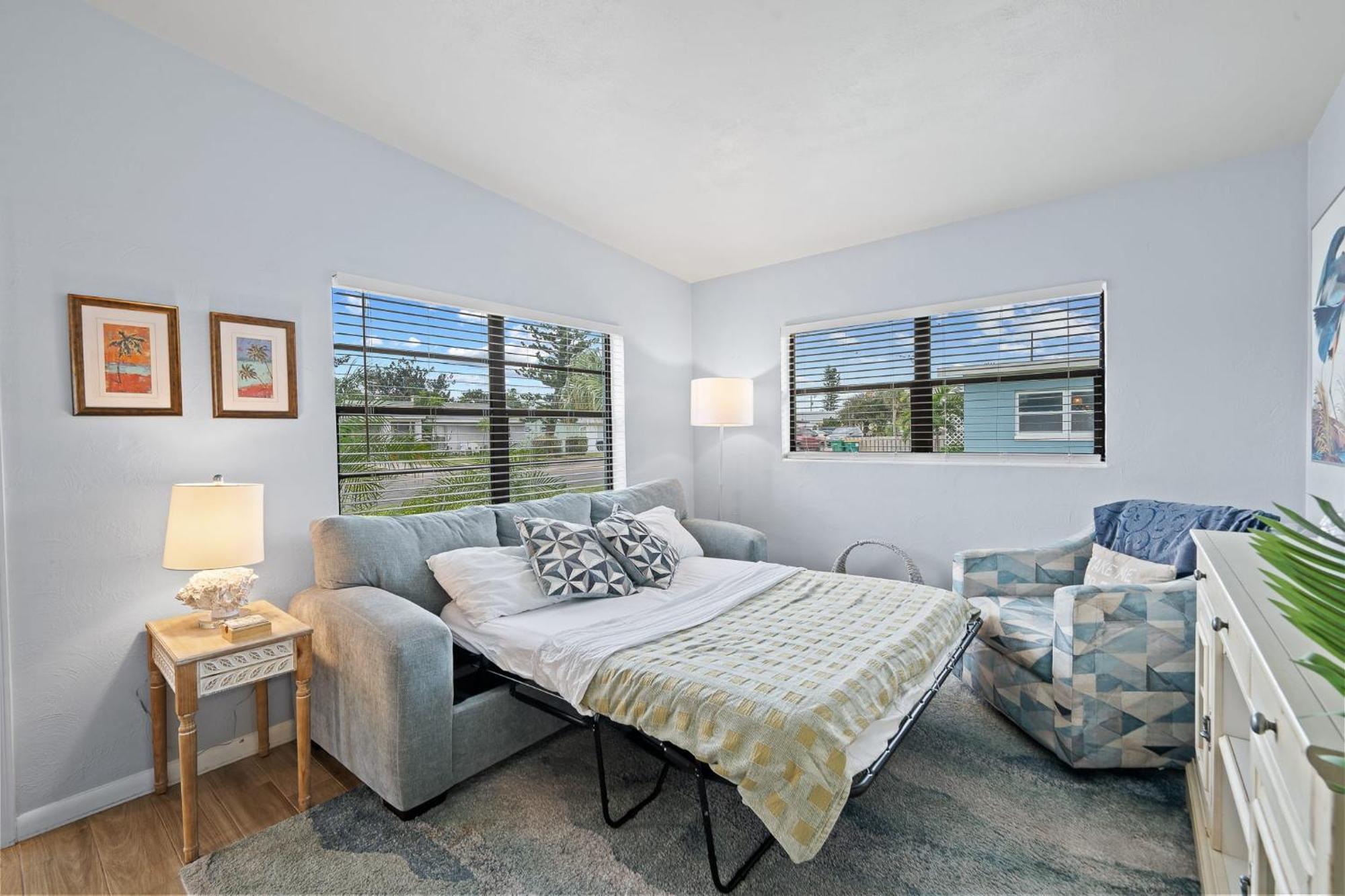 Downtown Cottage - Walk To The Beach & Restaurants Cocoa Beach Bagian luar foto