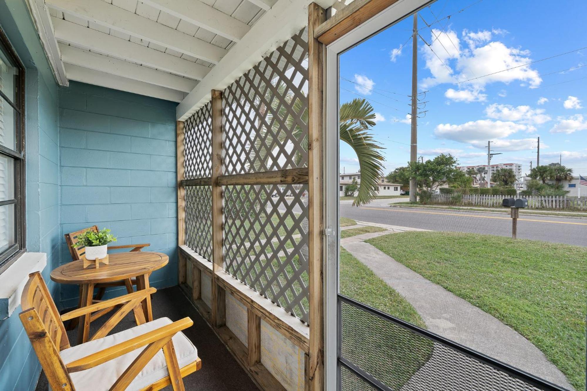 Downtown Cottage - Walk To The Beach & Restaurants Cocoa Beach Bagian luar foto